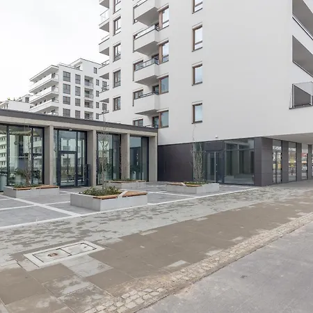 Brand New Business By Bookinghost Apartamento *