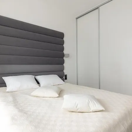 Brand New Business By Bookinghost Apartmán Varšava